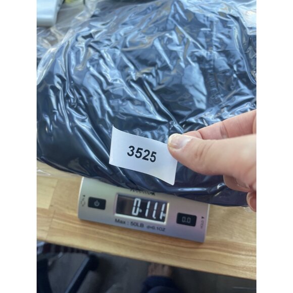 J. Crew Excursion Quilted Down Puffer Vest Size S Navy Blue Full Zip Preppy Warm - Picture 9 of 9